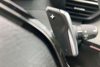 Peugeot 2008 1.2 Hybrid 136 GT 5dr e-DSC6