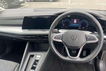 Volkswagen Golf 1.5 eTSI 150 Life 5dr DSG