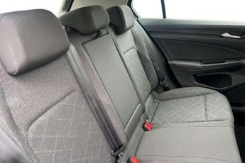 Volkswagen Golf 1.5 eTSI 150 Life 5dr DSG