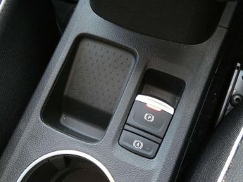 Renault Captur 1.6 E-Tech Plug-in hybrid 160 Techno 5dr Auto