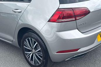 Volkswagen Golf 1.6 TDI SE 5dr DSG