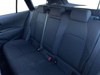 Toyota Corolla 1.8 VVT-i Hybrid Icon Tech 5dr CVT