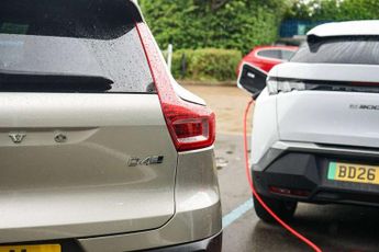 Volvo XC40 2.0 D4 [190] Inscription Pro 5dr AWD Geartronic