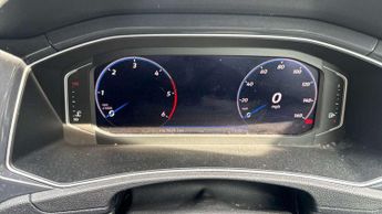 Volkswagen T-Roc 2.0 TDI SEL 5dr DSG
