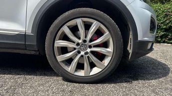 Volkswagen T-Roc 2.0 TDI SEL 5dr DSG