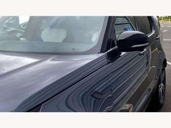 Land Rover Discovery 3.0 D300 Metropolitan Edition 5dr Auto