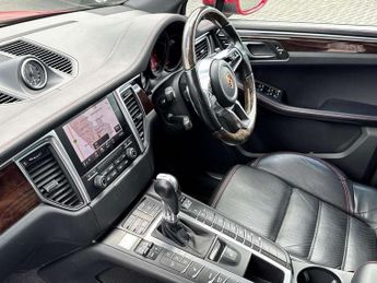 Porsche Macan GTS 5dr PDK