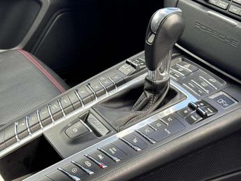 Porsche Macan GTS 5dr PDK