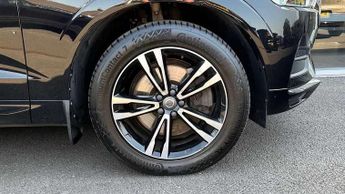 Volvo XC60 2.0 D4 Momentum 5dr AWD Geartronic