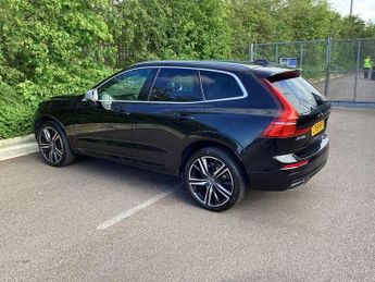 Volvo XC60 2.0 D4 R DESIGN Pro 5dr AWD Geartronic