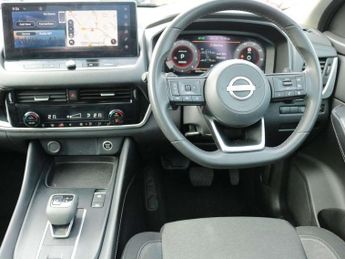 Nissan Qashqai 1.3 DiG-T MH 158 N-Connecta 5dr Xtronic