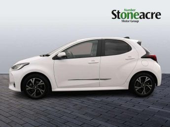 Toyota Yaris 1.5 Hybrid Design 5dr CVT