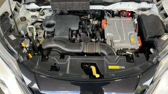 Nissan Juke 1.6 Hybrid Tekna 5dr Auto