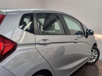 Honda Jazz 1.3 i-VTEC SE 5dr CVT