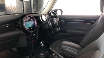 MINI Hatchback 1.5 Cooper Classic 3dr Auto