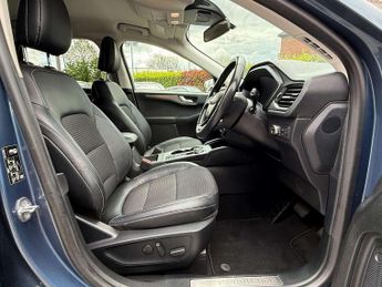 Ford Kuga 1.5 EcoBlue Titanium Edition 5dr Auto