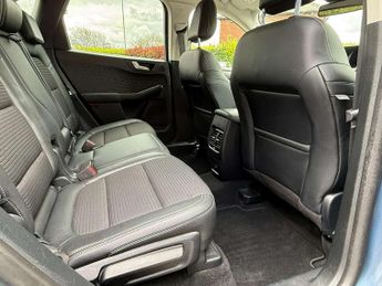 Ford Kuga 1.5 EcoBlue Titanium Edition 5dr Auto