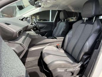 Peugeot 3008 1.5 BlueHDi Allure Premium+ 5dr EAT8
