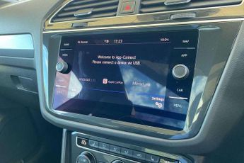 Volkswagen Tiguan 2.0 TDi 150 R-Line Tech 5dr DSG
