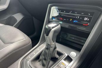 Volkswagen Tiguan 2.0 TDI R-Line 5dr DSG