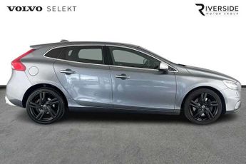 Volvo V40 T2 [122] R DESIGN Edition 5dr Geartronic