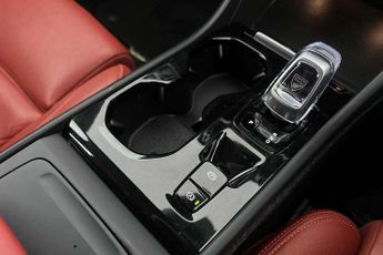 Volvo XC40 1.5 T3 [163] Inscription Pro 5dr Geartronic