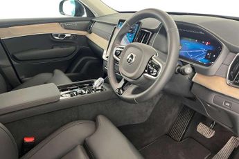 Volvo XC90 2.0 B5P Plus Dark 5dr AWD Geartronic