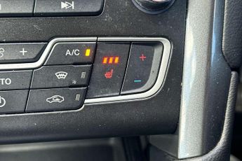 Ford Mondeo 2.0 Hybrid Titanium Edition 5dr Auto