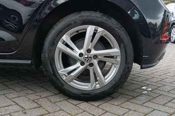 Volkswagen Polo 1.0 TSI R-Line 5dr DSG