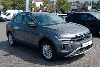 Volkswagen T-Roc 1.5 TSI Life 5dr DSG