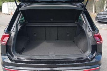 Volkswagen Tiguan 2.0 TDi 190 4Motion SEL 5dr DSG