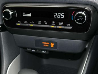 Mazda 2 Hybrid 1.5i Hybrid Centre Line 5dr CVT