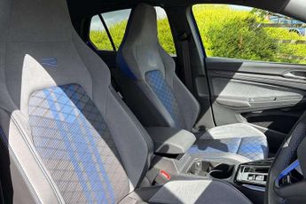 Volkswagen Golf 2.0 TSI 320 R 4Motion 5dr DSG