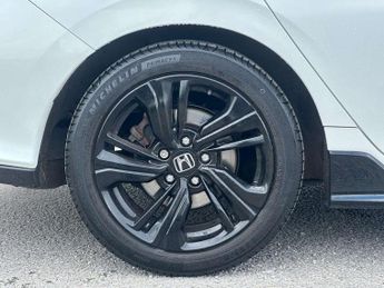 Honda Civic 1.0 VTEC Turbo 126 Sport Line 5dr CVT