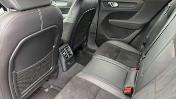 Volvo XC40 1.5 T4 Recharge PHEV R DESIGN 5dr Auto