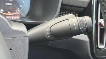 Volvo XC40 1.5 T4 Recharge PHEV R DESIGN 5dr Auto