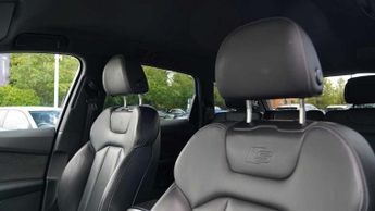 Audi Q7 50 TDI Quattro S Line 5dr Tiptronic