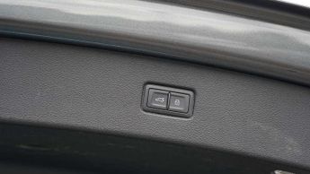 Audi Q7 50 TDI Quattro S Line 5dr Tiptronic