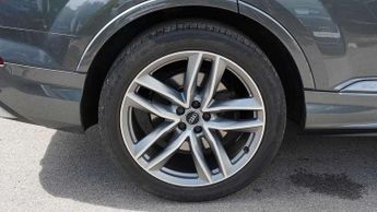 Audi Q7 50 TDI Quattro S Line 5dr Tiptronic