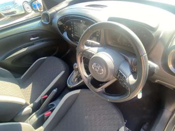 Toyota Aygo X 1.0 VVT-i Edge 5dr Auto