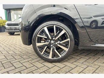 Peugeot 208 1.2 PureTech 100 Allure Premium 5dr EAT8
