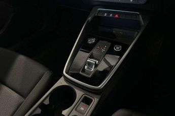 Audi A3 30 TFSI Technik 5dr S Tronic