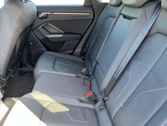 Audi Q3 35 TFSI Black Edition 5dr S Tronic [20" Alloy]