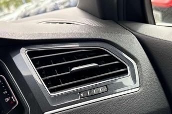 Volkswagen Tiguan 1.5 TSI 150 R-Line 5dr DSG