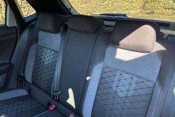 Volkswagen Polo 1.0 TSI R-Line 5dr DSG