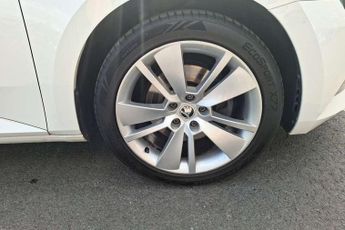 Skoda Superb 1.5 TSI SE L Executive 5dr DSG