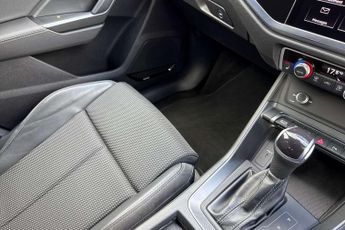 Audi Q3 35 TFSI S Line 5dr S Tronic
