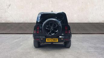 Land Rover Defender 3.0 D300 X-Dynamic SE 110 5dr Auto