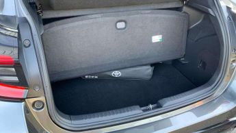 Toyota Yaris 1.5 Hybrid Excel 5dr CVT