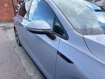 Volkswagen Golf 1.5 eTSI 150 R-Line 5dr DSG